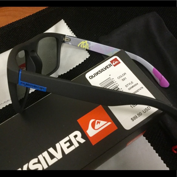 TWO New Quiksilver Sunglass sets - Picture 4 of 6